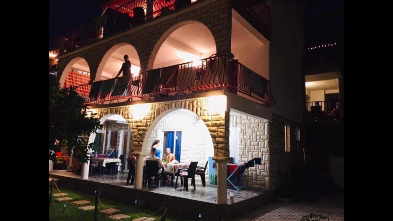 Apartmani Ema Trogir Zewnętrze zdjęcie