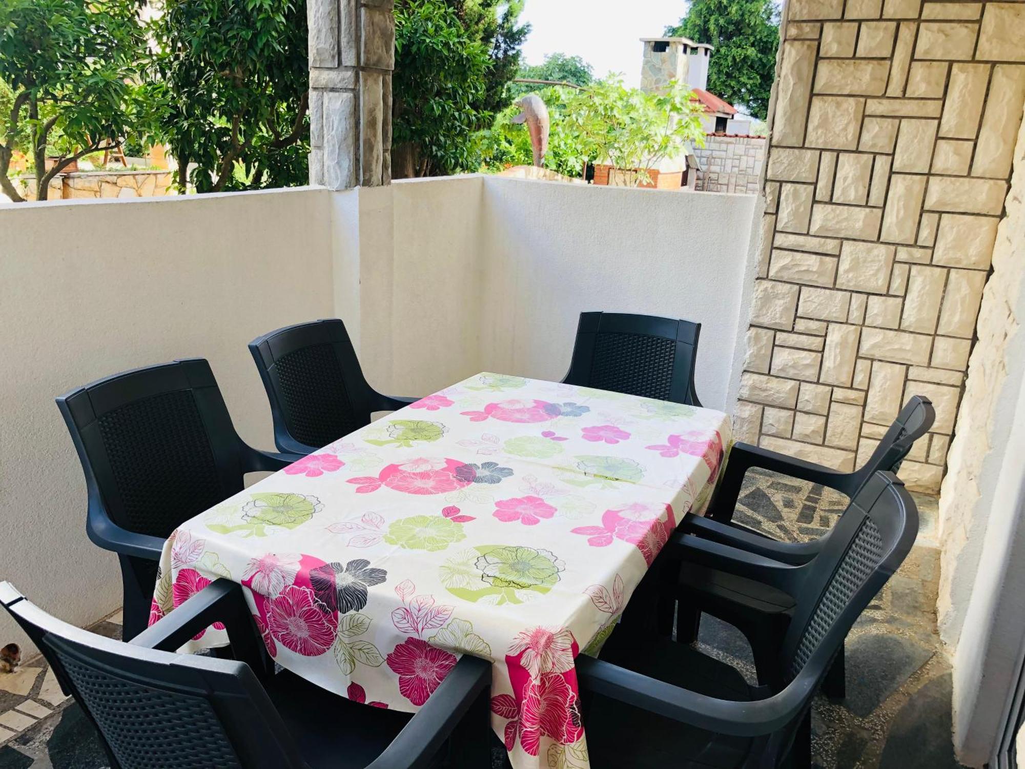 Apartmani Ema Trogir Zewnętrze zdjęcie